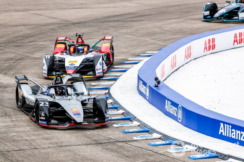 Sébastien Buemi, Nissan e.Dams, Nissan IMO1, Lucas Di Grassi, Audi Sport ABT Schaeffler, Audi e-tron FE05