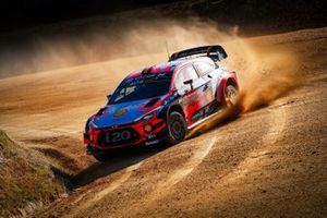 Thierry Neuville, Nicolas Gilsoul, Hyundai Motorsport Hyundai i20 Coupe WRC