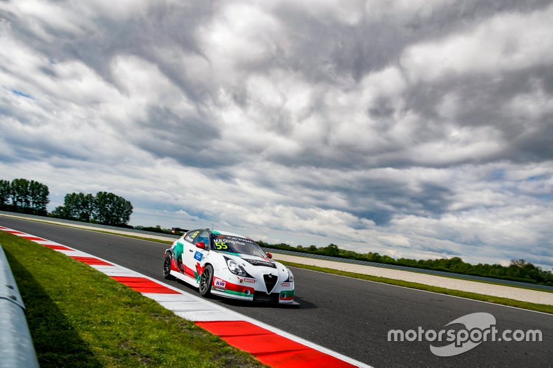 Ma Qing Hua, Team Mulsanne Alfa Romeo Giulietta TCR