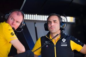 Alan Permane, Trackside Operations Director, Renault F1 Team en Cyril Abiteboul, Managing Director, Renault F1 Team 