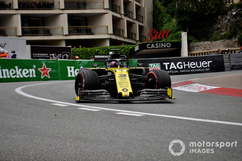 Daniel Ricciardo, Renault R.S.19