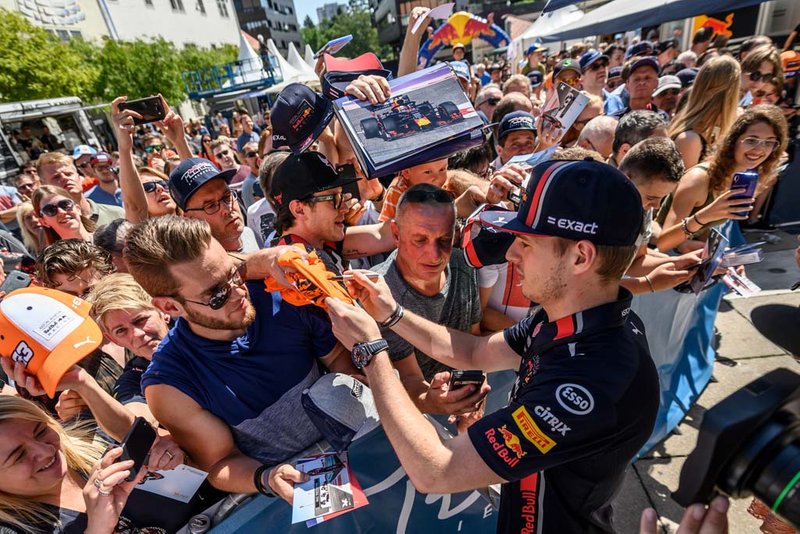 Max Verstappen, Red Bull Racing