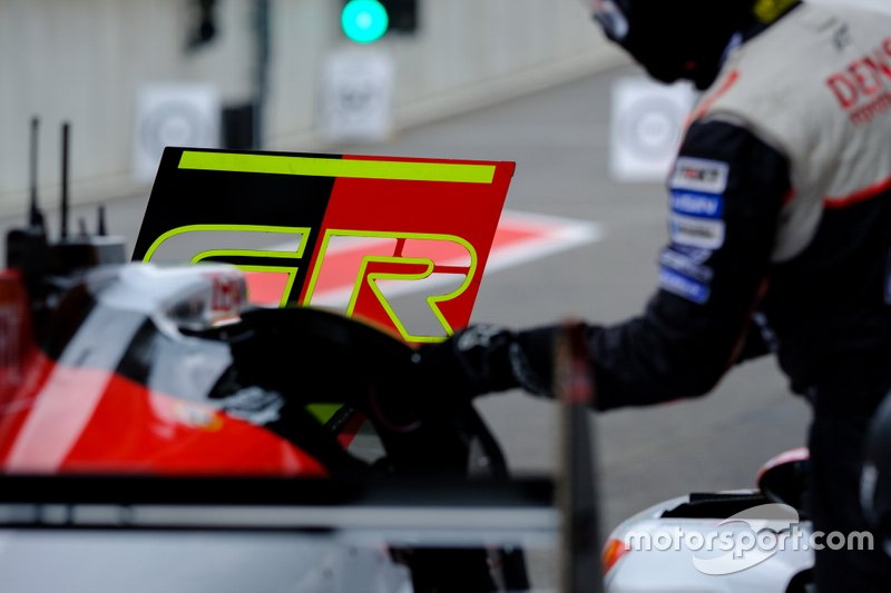 #7 Toyota Gazoo Racing Toyota TS050: Mike Conway, Kamui Kobayashi, Jose Maria Lopez