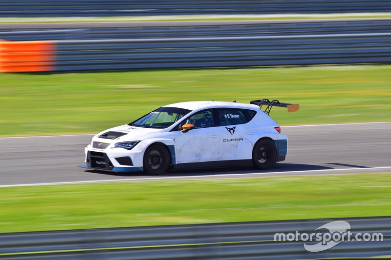 Savaltore Tavano, Scuderia del Girasole, Cupra TCR