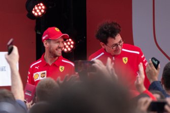 Sebastian Vettel, Ferrari, Mattia Binotto, Team Principal Ferrari