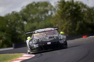 #912 EBM Porsche 911 GT3-R: Dirk Werner, Dennis Olsen, Matt Campbell