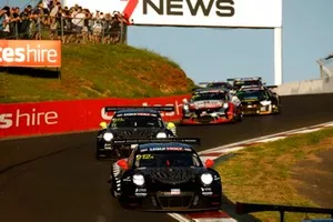 #912 EBM Porsche 911 GT3-R: Dirk Werner, Dennis Olsen, Matt Campbell