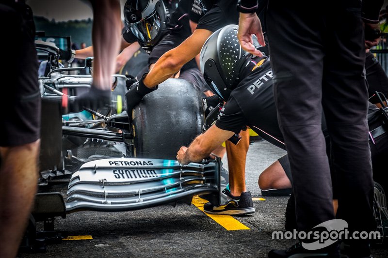 Mercedes AMG F1, práctica de pit stop