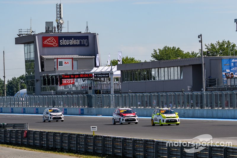 KPC, KIA PLATINUM CUP, Slovakiaring, Q1