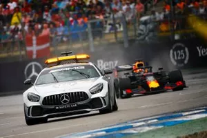 Safety Car voor Max Verstappen, Red Bull Racing RB15
