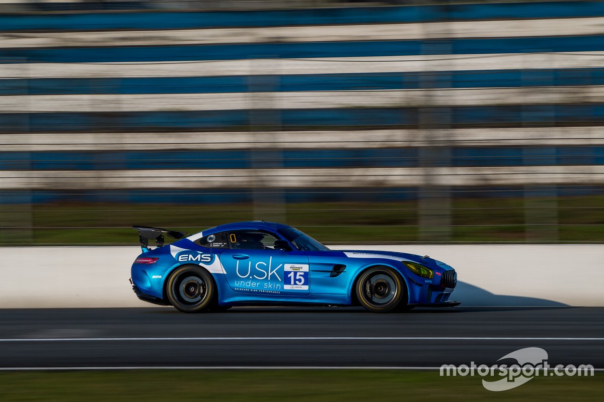 A Mercedes GT4 de Átila Abreu e Leo Sanchez