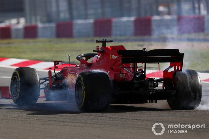 Trompo de Sebastian Vettel, Ferrari SF1000