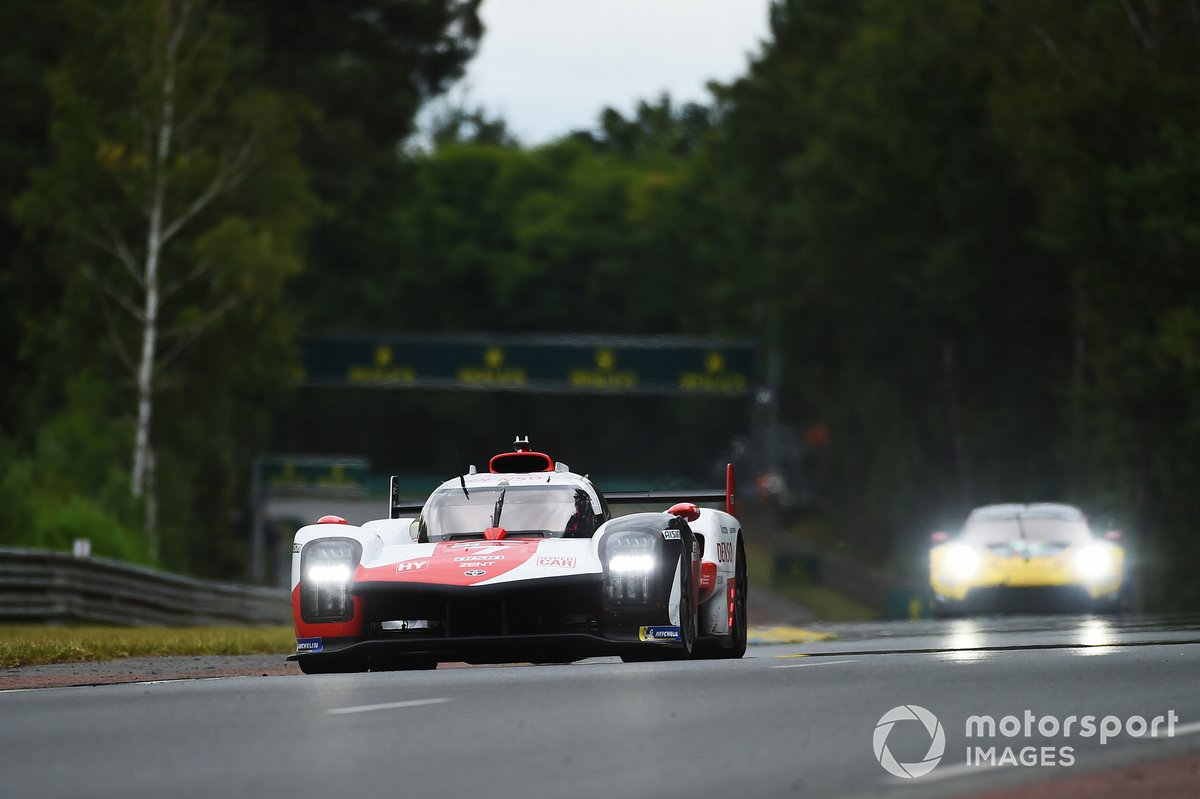 #7 Toyota Gazoo Racing Toyota GR010 - Hybrid Hypercar, Mike Conway, Kamui Kobayashi, Jose Maria Lopez
