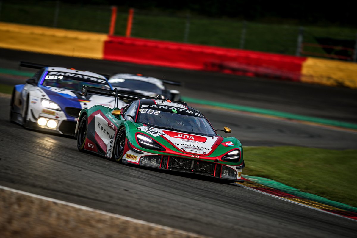 #38 JOTA McLaren 720 S GT3: Ben Barnicoat, Oliver Wilkinson, Rob Bell