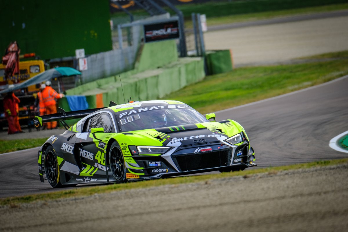 #46 Team WRT, Audi R8 LMS Evo II GT3: Nico Müller, Frédéric Vervisch, Valentino Rossi