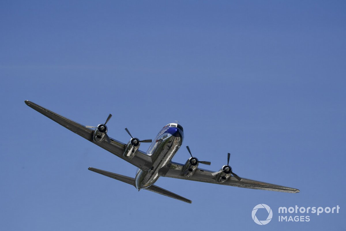 El Flying Bulls Douglas DC-6B