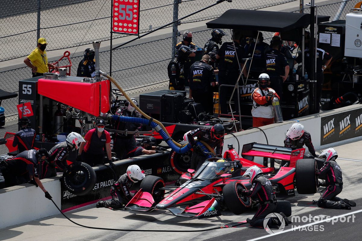 Alex Palou, Dale Coyne Racing with Team Goh Honda pit stop
