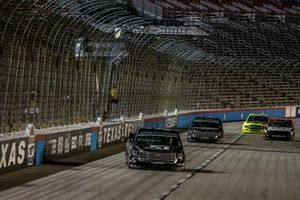 Race Winner Kyle Busch, Kyle Busch Motorsports, Toyota Tundra