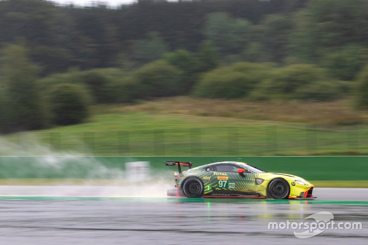 #97 ASTON MARTIN RACING - Aston Martin Vantage AMR: Alexander Lynn, Maxime Martin