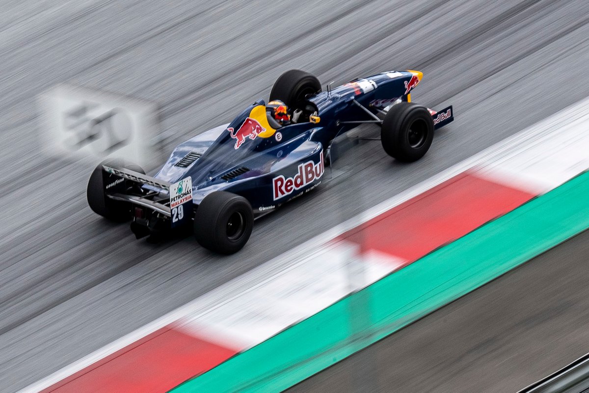 F1 Sauber car