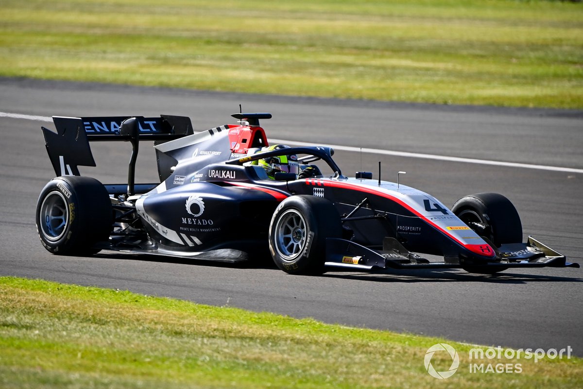 Max Fewtrell, Hitech Grand Prix