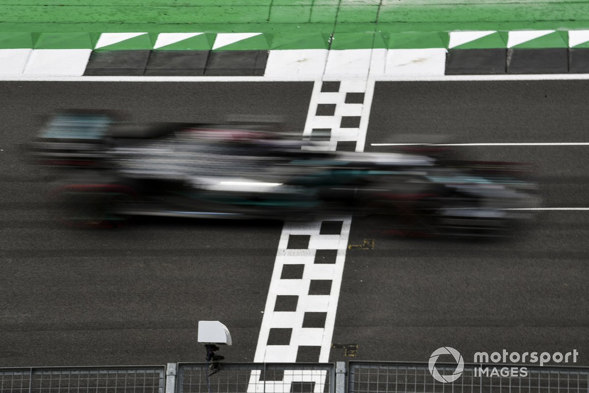 Lewis Hamilton, Mercedes F1 W11