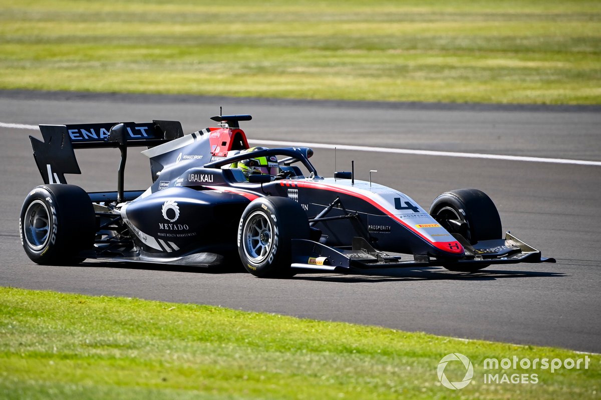 Max Fewtrell, Hitech Grand Prix
