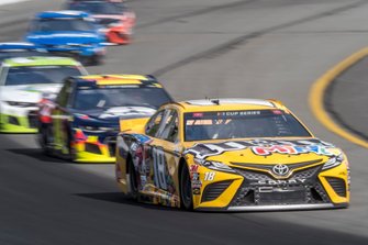 Kyle Busch, Joe Gibbs Racing, Toyota Camry M&M's Mini's