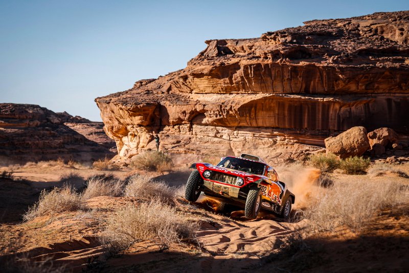 #302 JCW X-Raid Team: Stephane Peterhansel, Paulo Fiuza