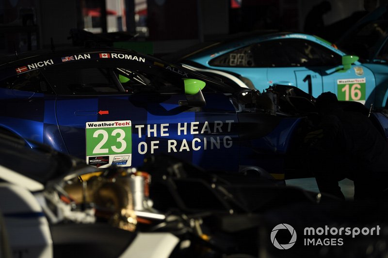 #23 Heart Of Racing Team Aston Martin Vantage GT3, GTD: Roman De Angelis, Nicki Thiim, Ian James, Alex Riberas