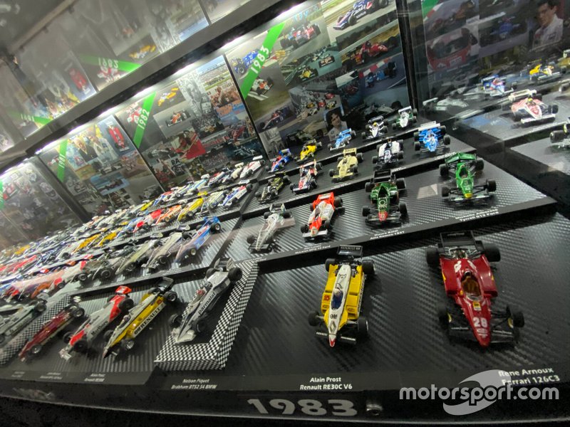 Colección de coches miniatura de F1