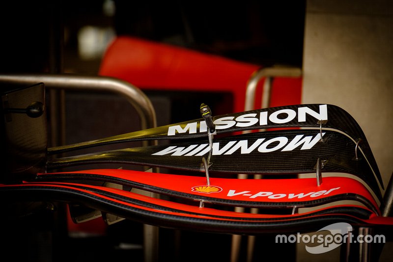 Ferrari SF90 front wing detail