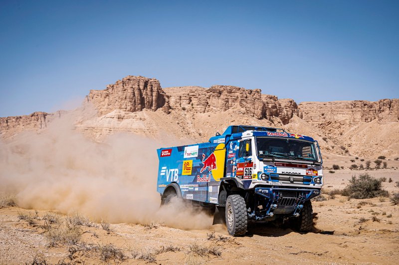 #516 Team KAMAZ Master: Anton Shibalov, Dmitrii Nikitin, Ivan Tatarinov