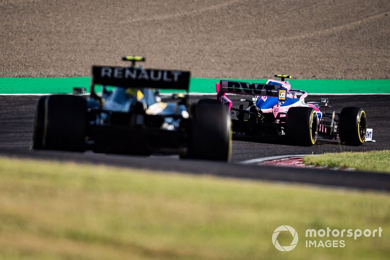 Lance Stroll, Racing Point RP19, precede Nico Hulkenberg, Renault F1 Team R.S. 19