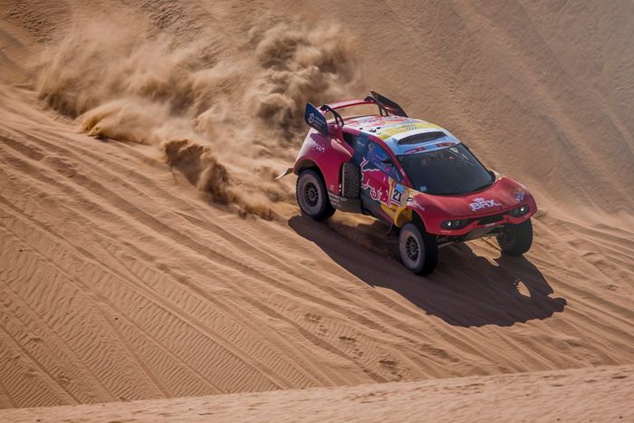 #211 Bahrain Raid Xtreme Prodrive: Sebastien Loeb, Fabian Lurquin