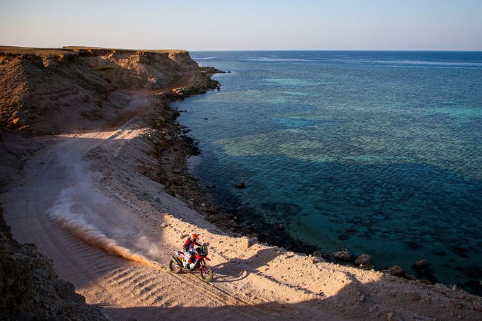 #44 GASGAS Factory Team: Laia Sanz