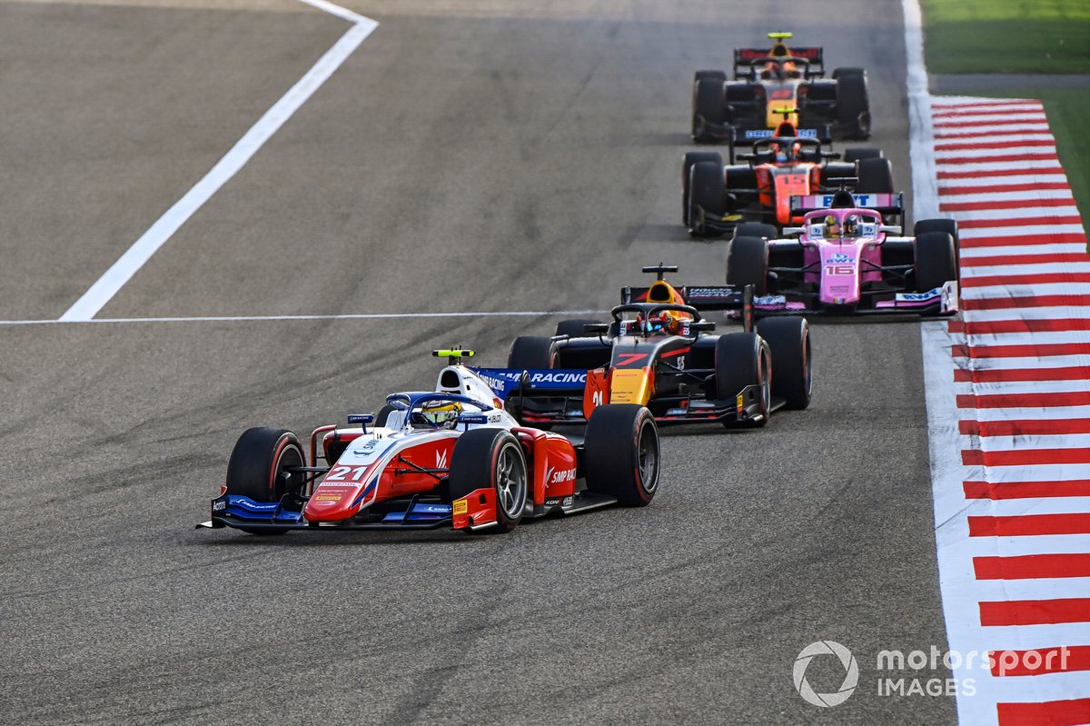 Robert Shwartzman, Prema Racing leads Yuki Tsunoda, Carlin and Artem Markelov, BWT HWA Racelab 