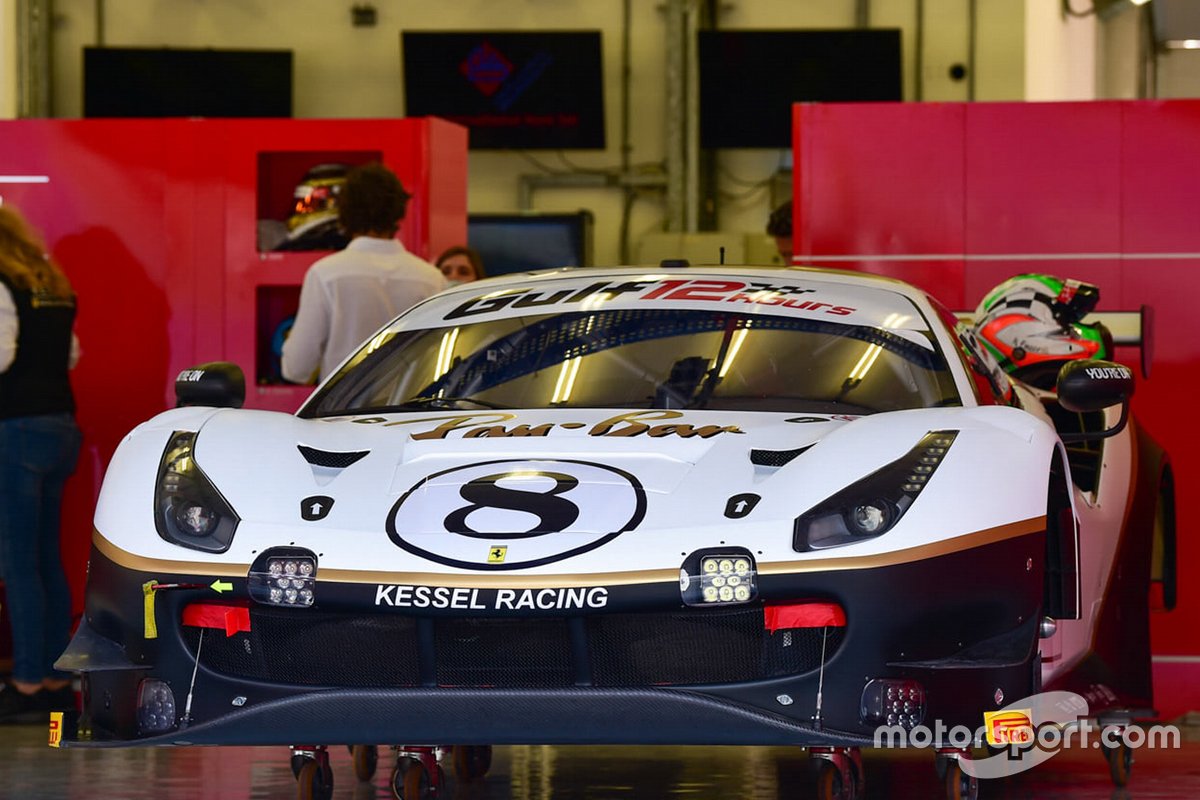 #8 Kessel Racing, Ferrari 488 GT3: Alessandro Cutrera, Leonardo Maria Del Vecchio, Marco Frezza, Nicola Cadei