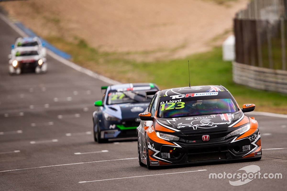 Daniel Lloyd, Brutal Fish Racing Team, Honda Civic Type R TCR