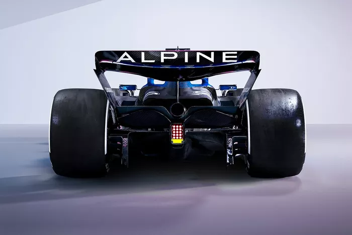 Alpine A523
