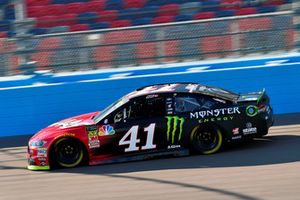 Kurt Busch, Stewart-Haas Racing, Ford Fusion State Haas Automation/Monster Energy