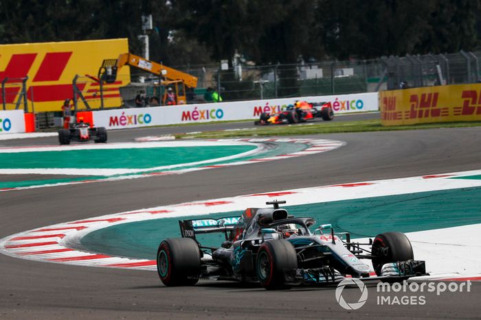 Lewis Hamilton, Mercedes AMG F1 W09 EQ Power+