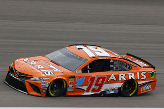 Daniel Suarez, Joe Gibbs Racing, Toyota Camry ARRIS