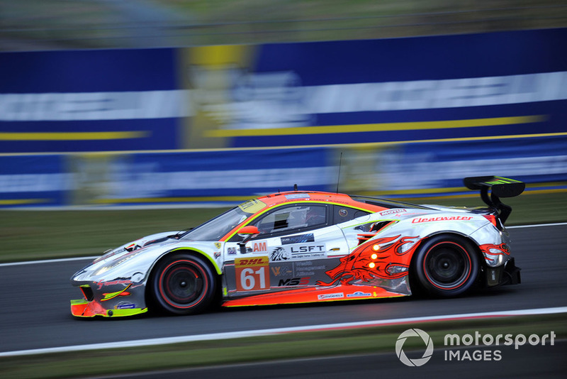 #61 Clearwater Racing Ferrari 488 GTE: Weng Sun Mok, Keita Sawa, Matthew Griffin 