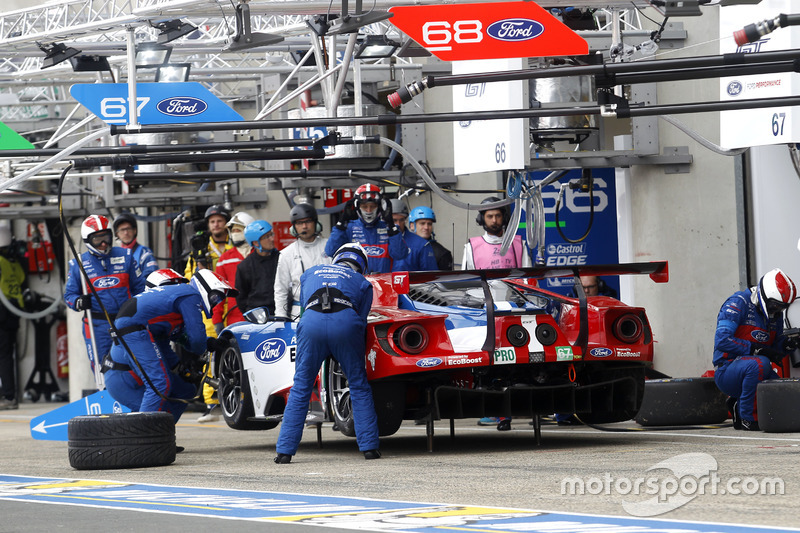 40th: #67 Ford Chip Ganassi Racing Ford GT: Marino Franchitti, Andy Priaulx, Harry Tincknell