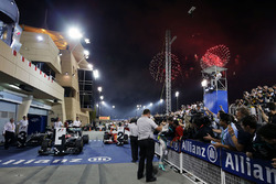 Nico Rosberg, Mercedes AMG F1 Team ganador de la carrera se celebra en parc ferme