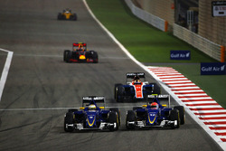 Marcus Ericsson, Sauber C35 and Felipe Nasr, Sauber C35