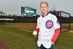 Spencer Pigot, Rahal Letterman Lanigan Racing Honda before the ceremonial first pitch
