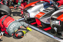 #7 Audi Sport Team Joest Audi R18: Marcel Fässler, Andre Lotterer, Benoit Tréluyer