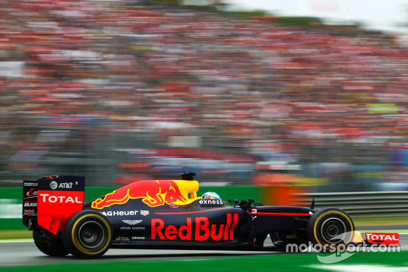 Daniel Ricciardo, Red Bull Racing RB12